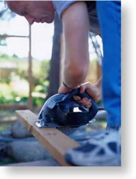 carpenter-cutting2