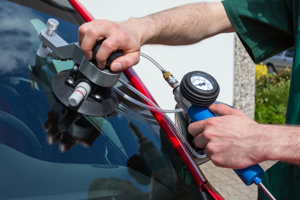 Hiring Auto Glass Installers